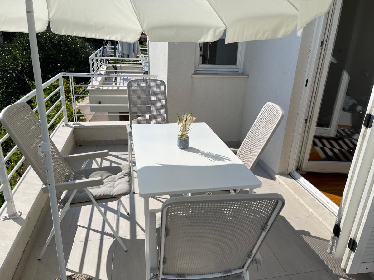 Apartments Mali Ivo Нін Екстер'єр фото