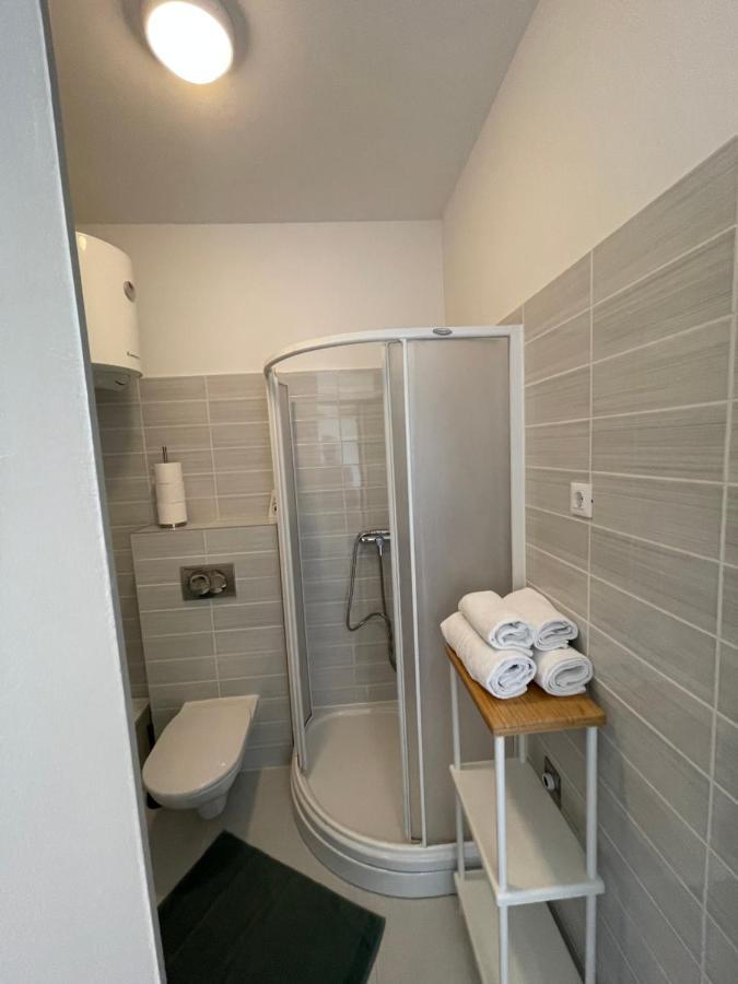 Apartments Mali Ivo Нін Екстер'єр фото