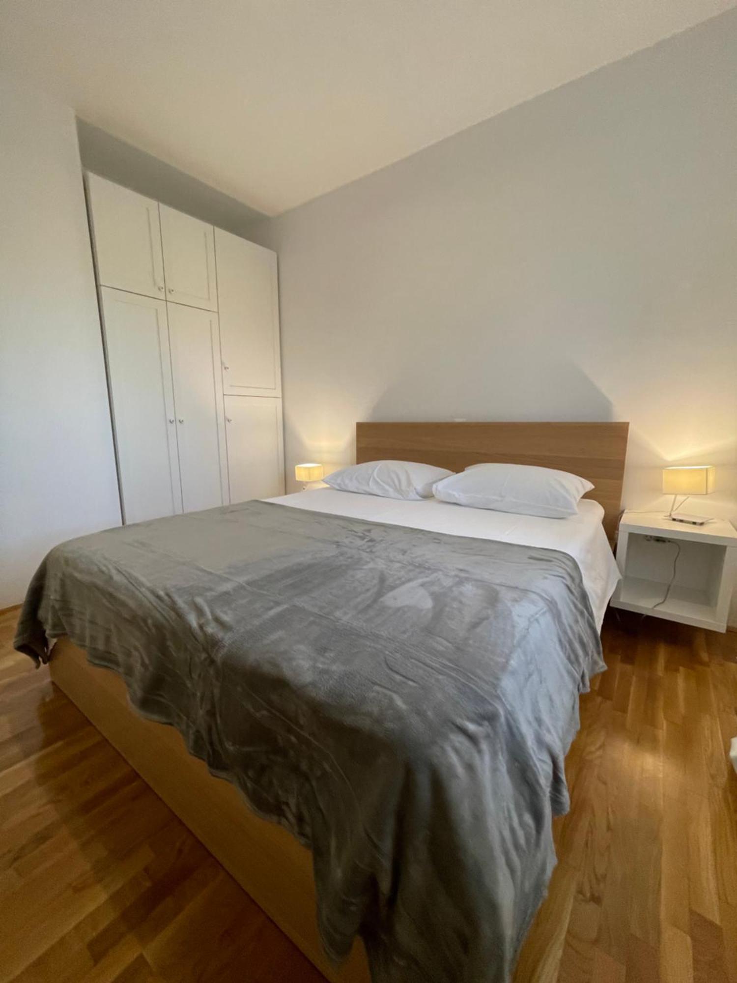 Apartments Mali Ivo Нін Екстер'єр фото